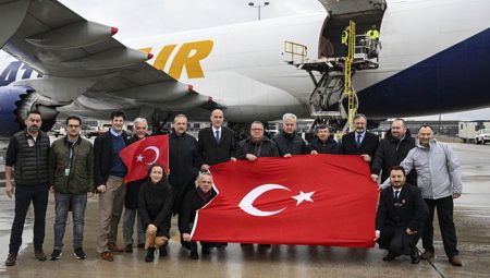 ABD’den Türkiye’ye 500 tonluk sarsıntı yardımı