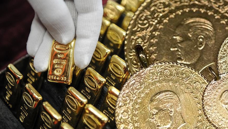 Trump’ın gümrük atağı sonrası altın uçuşta! Gram, tam, ons… İşte şimdiki fiyatlar (10 Nisan Perşembe altın fiyatlar)